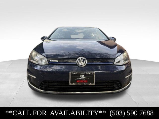 Used 2016 Volkswagen e-Golf SE w/ DC Fast Charging Package FWD image 8