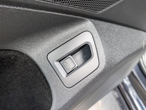 Certified 2021 Volkswagen Arteon SEL Premium image 33