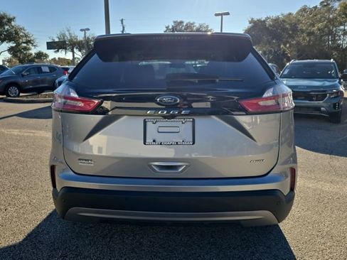 Used 2024 Ford Edge SEL image 7