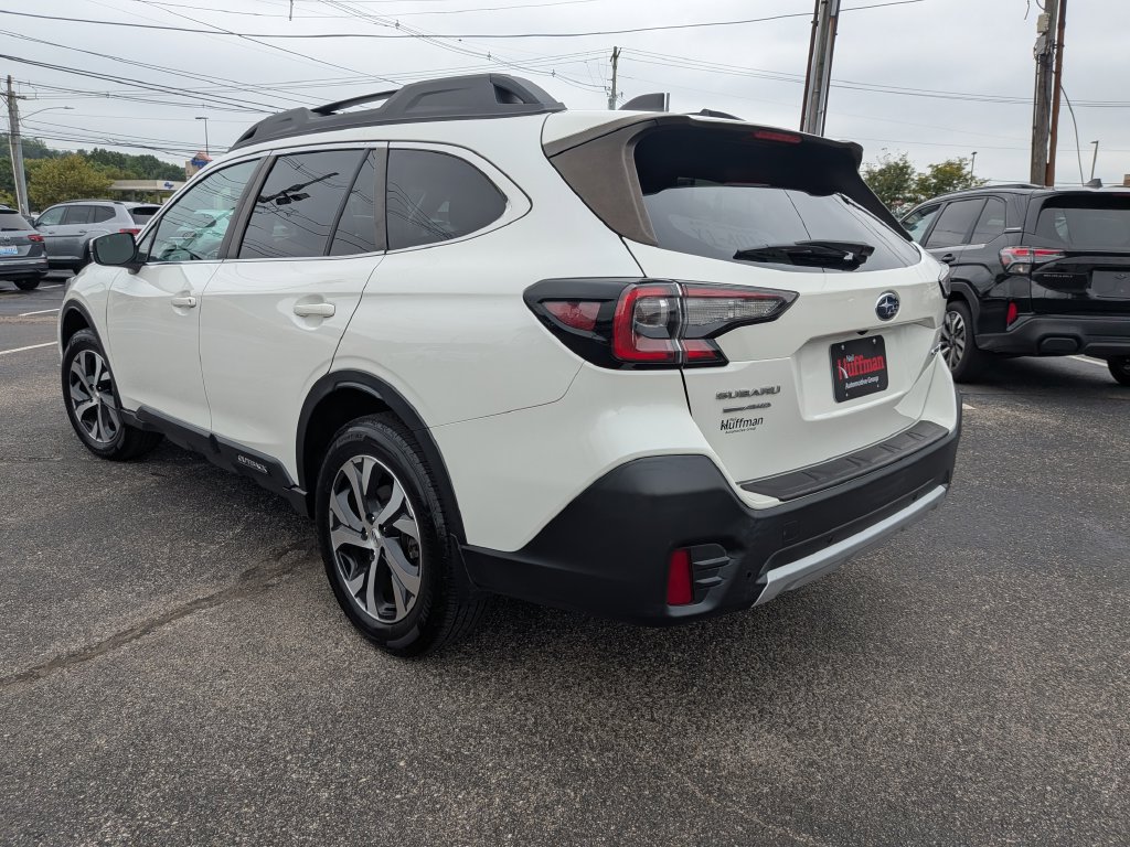 Used 2022 Subaru Outback Limited w/ Popular Package #2 AWD/4WD image 5