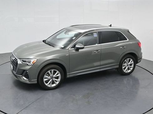 Used 2025 Audi Q3 2.0T Premium AWD/4WD image 56