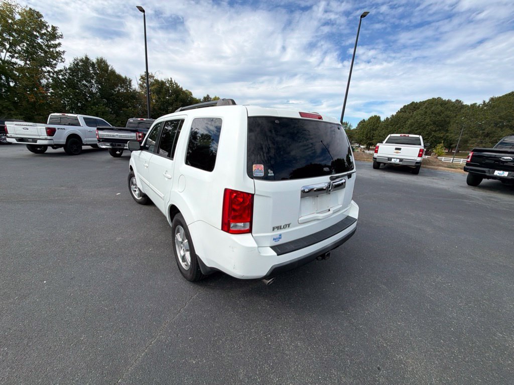 Used 2011 Honda Pilot EX-L image 19