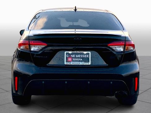Used 2023 Toyota Corolla SE image 5