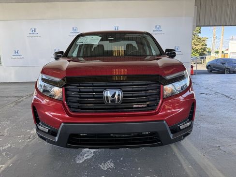 Used 2022 Honda Ridgeline Sport image 2