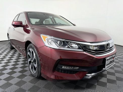 Used 2016 Honda Accord EX-L image 5