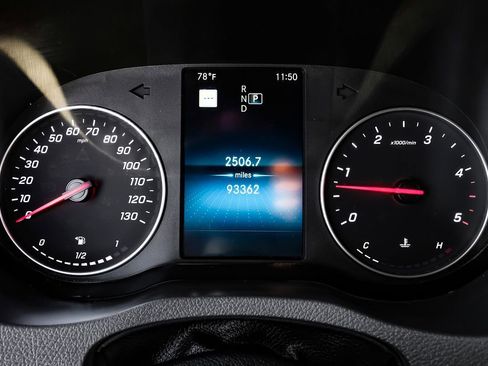 Used 2021 Mercedes-Benz Sprinter 3500 image 16