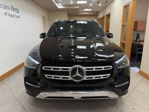Certified 2025 Mercedes-Benz GLE 350 4MATIC image 2