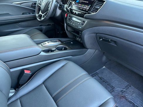 Certified 2025 Honda Ridgeline TrailSport+ image 14