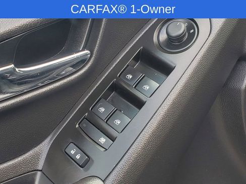 Used 2020 Chevrolet Trax LS FWD image 3