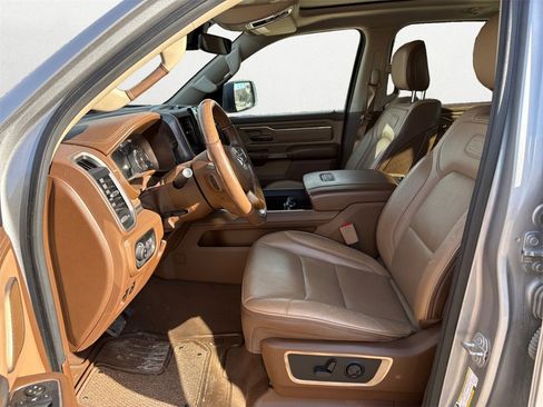 Used 2019 RAM 1500 Limited image 9