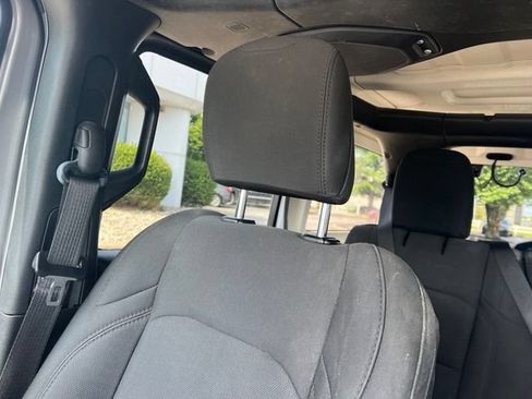 Used 2020 Jeep Wrangler Unlimited Sport S AWD/4WD image 18