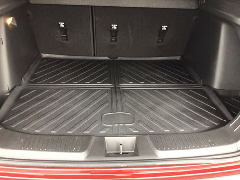 Used 2024 Chevrolet Trax RS image 13