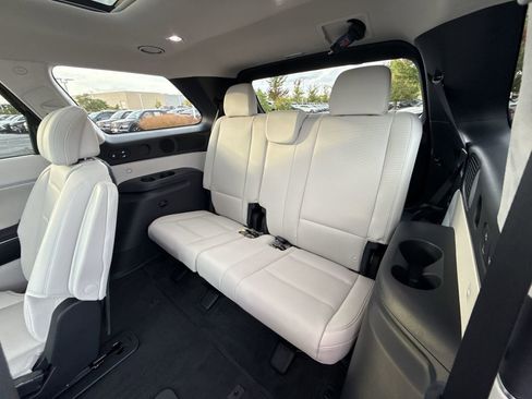 Used 2026 Hyundai Palisade Calligraphy AWD/4WD image 28