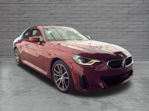 Used 2025 BMW 230i xDrive Coupe w/ Premium Package AWD/4WD image 3