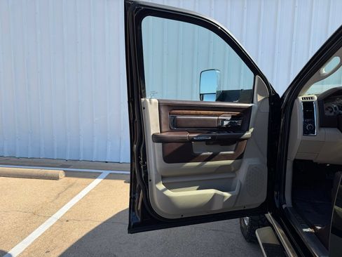 Used 2017 RAM 3500 Laramie Longhorn w/ Convenience Group AWD/4WD image 18