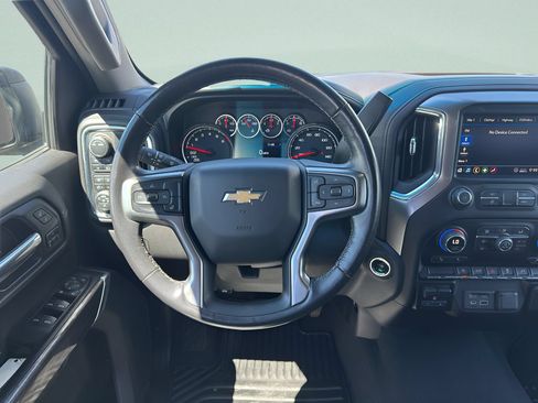 Used 2020 Chevrolet Silverado 1500 LTZ AWD/4WD image 19