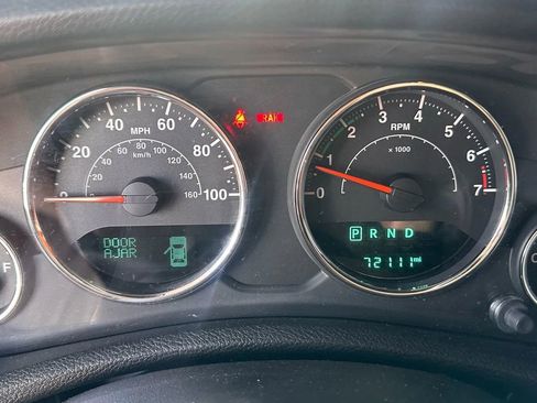 Used 2017 Jeep Wrangler Sport w/ Quick Order Package 24S image 13