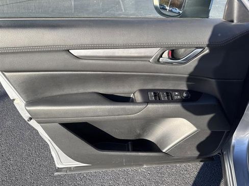 Used 2020 MAZDA CX-5 Touring image 9