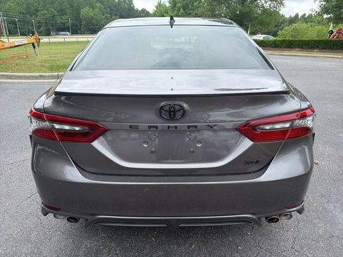 Used 2023 Toyota Camry XSE FWD image 5