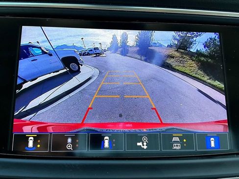 Used 2022 Buick Enclave Premium w/ Experience Buick Package image 17