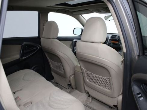 Used 2011 Toyota RAV4 LE w/ Upgrade Value Pkg image 20