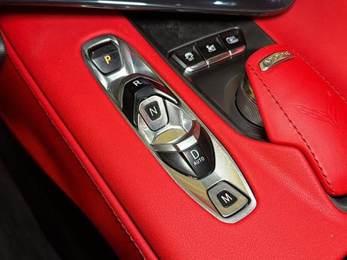 Used 2024 Chevrolet Corvette Stingray Preferred Cpe w/ Stealth Interior Trim Package image 21