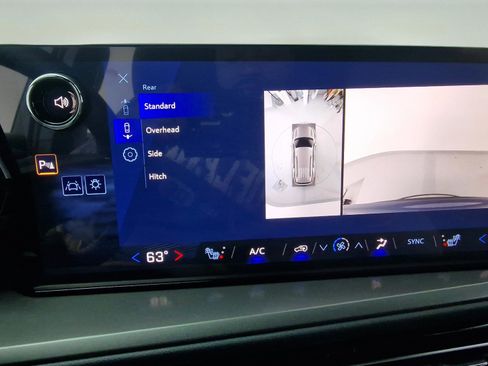 New 2026 Chevrolet Traverse LT w/ Driver Confidence Package image 20