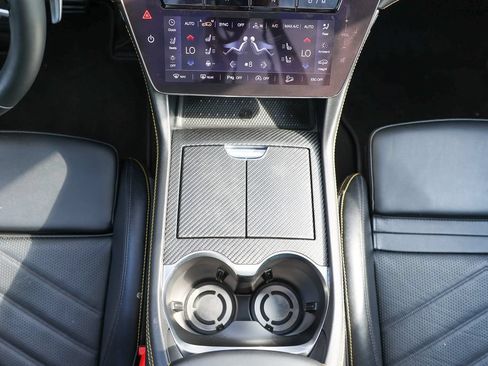 Used 2023 Maserati Grecale Modena AWD/4WD image 39