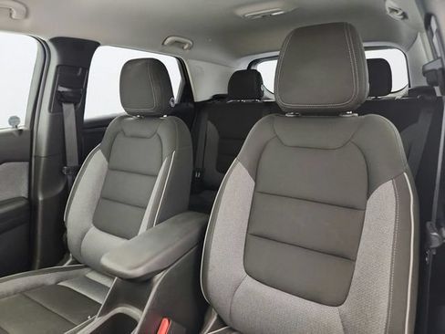 Used 2025 Chevrolet TrailBlazer LT AWD/4WD image 10