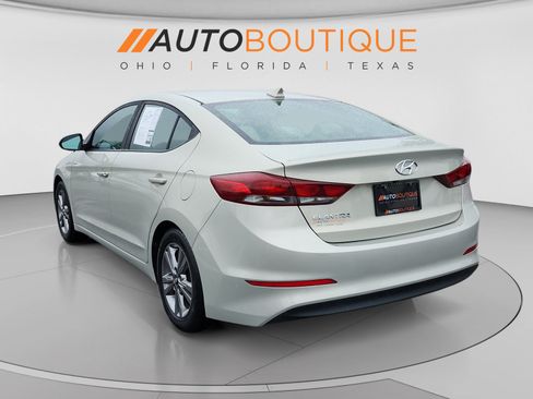 Used 2017 Hyundai Elantra Value Edition FWD image 3