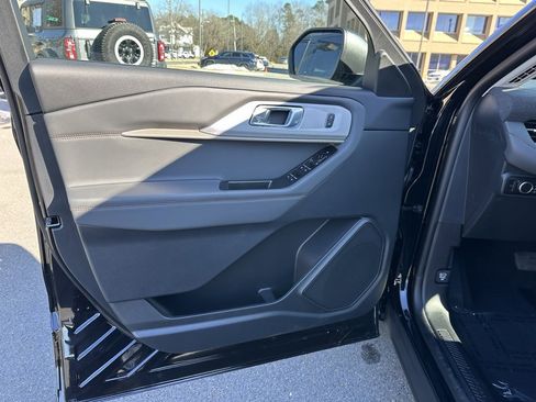 New 2026 Ford Explorer Active image 12