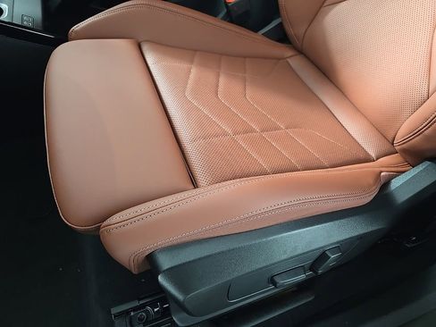 New 2026 BMW X1 xDrive28i w/ Technology Package image 14