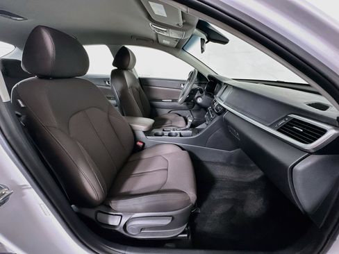 Used 2020 Kia Optima LX FWD image 29