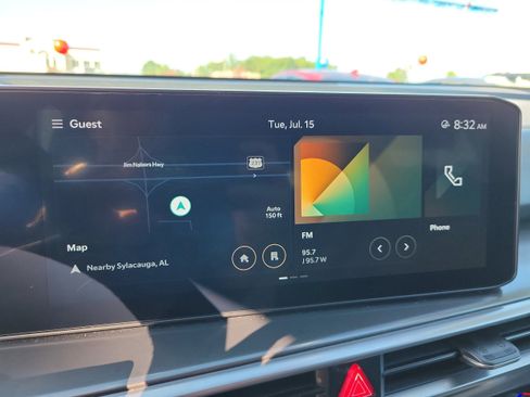 Used 2024 Kia Sorento S image 22