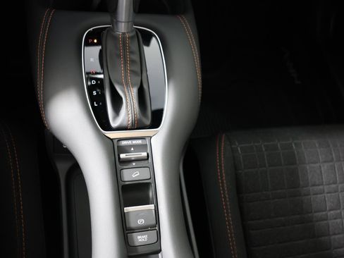 New 2026 Honda HR-V Sport image 16