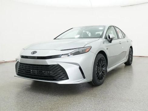 New 2026 Toyota Camry LE image 32