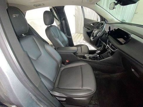Used 2024 Buick Encore GX Sport Touring w/ Experience Buick Package FWD image 41