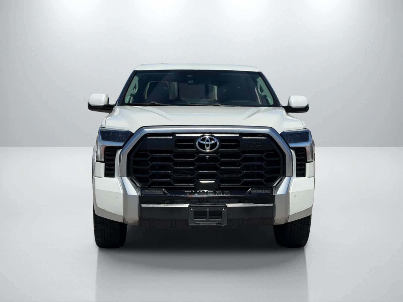 Used 2022 Toyota Tundra Limited w/ TRD Off-Road Package AWD/4WD image 11