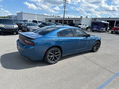 Used 2021 Dodge Charger SXT w/ Blacktop Package RWD image 19