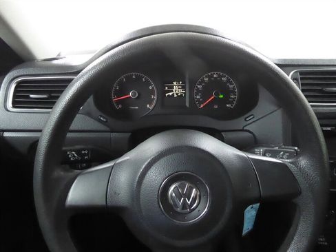 Used 2014 Volkswagen Jetta S FWD image 11