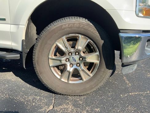 Used 2016 Ford F150 XLT w/ Equipment Group 301A Mid AWD/4WD image 25