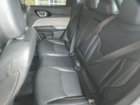 Used 2023 Jeep Compass Limited AWD/4WD image 11