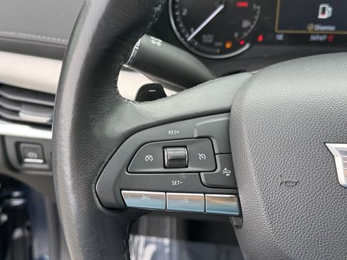 Used 2021 Cadillac XT4 Premium Luxury image 14