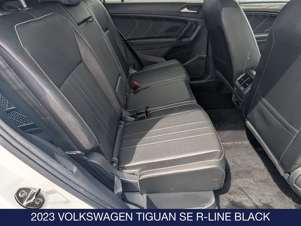 Certified 2023 Volkswagen Tiguan SE R-Line AWD/4WD image 30