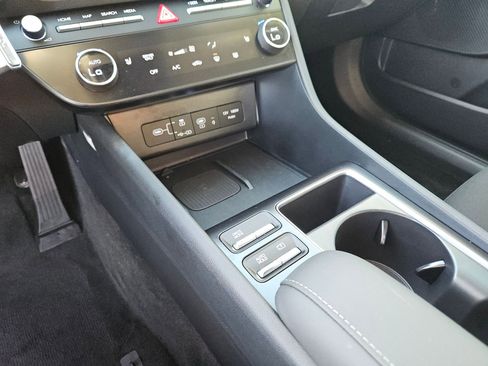 Used 2025 Hyundai Sonata SEL image 15