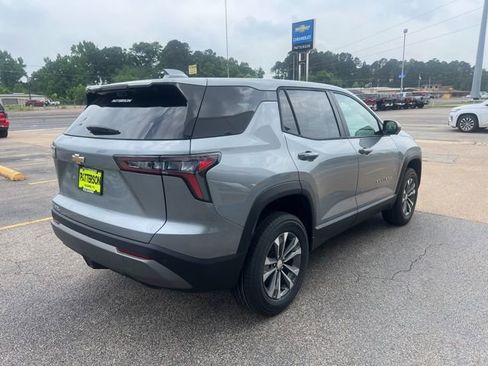 New 2026 Chevrolet Equinox LT FWD image 10