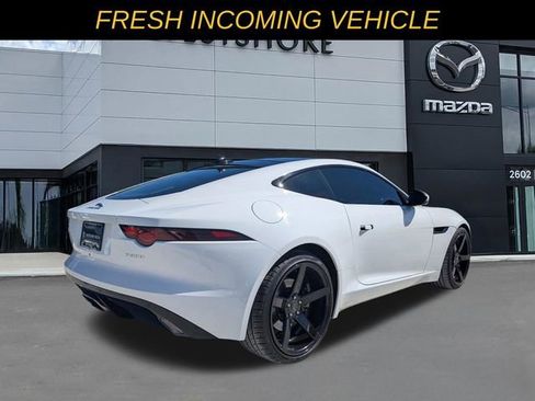 Used 2019 Jaguar F-TYPE Coupe image 3