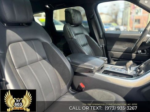Used 2021 Land Rover Range Rover Sport HST image 16