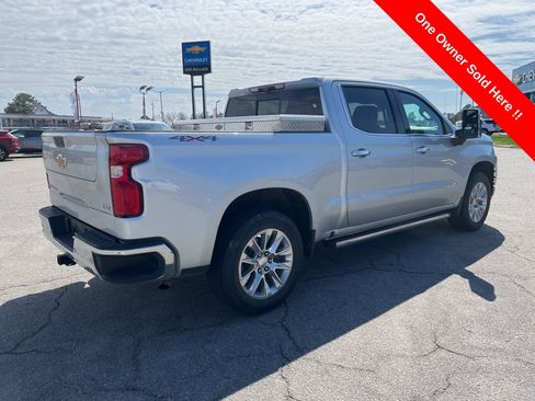 Used 2021 Chevrolet Silverado 1500 LTZ w/ Technology Package image 5