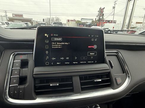 Used 2023 GMC Yukon XL AT4 image 17